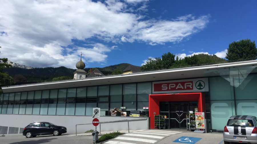 Supermarkt mit Dachbegrünung