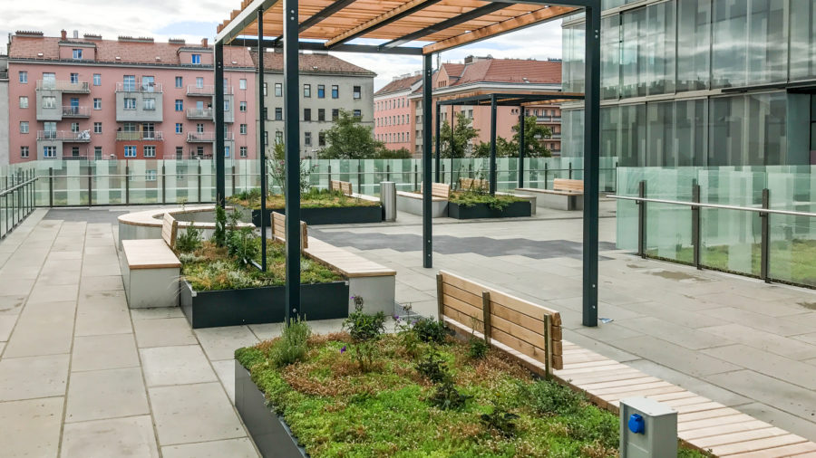 Neue Besucherterrasse